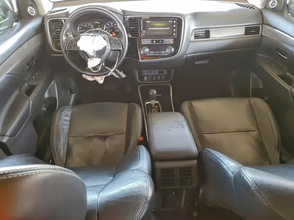 JA4AZ3A32KZ012230 2019 MITSUBISHI OUTLANDER - Image 8