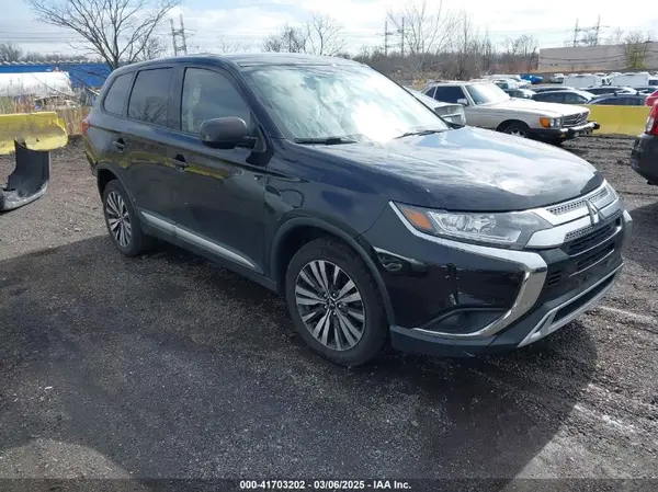 JA4AZ3A32KZ012910 2019 MITSUBISHI OUTLANDER - Image 1