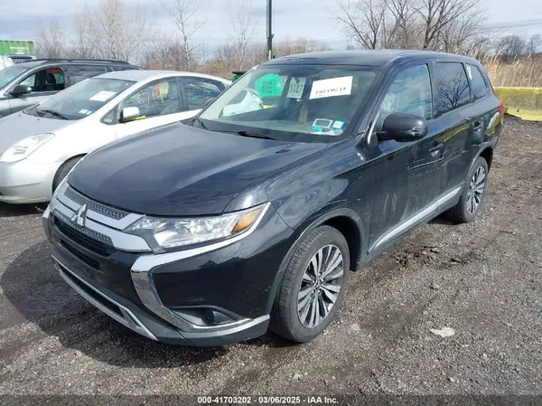 JA4AZ3A32KZ012910 2019 MITSUBISHI OUTLANDER - Image 2