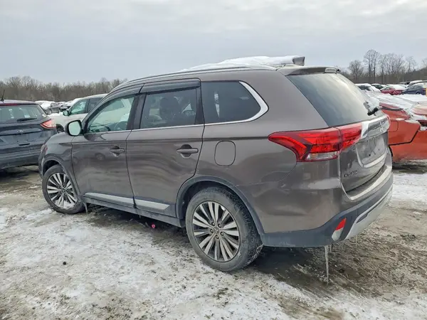 JA4AZ3A32KZ013491 2019 MITSUBISHI OUTLANDER - Image 2
