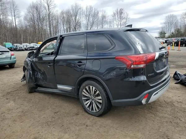 JA4AZ3A32KZ015872 2019 MITSUBISHI OUTLANDER - Image 2