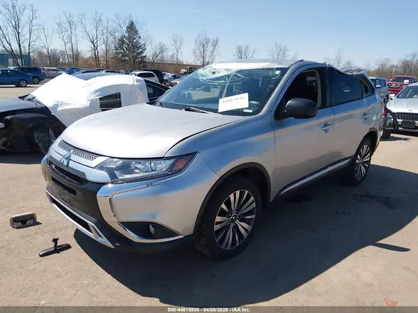 JA4AZ3A32KZ016391 2019 MITSUBISHI OUTLANDER - Image 2