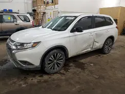 JA4AZ3A32KZ019906 2019 MITSUBISHI OUTLANDER