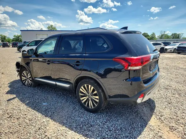 JA4AZ3A32KZ033062 2019 MITSUBISHI OUTLANDER - Image 2