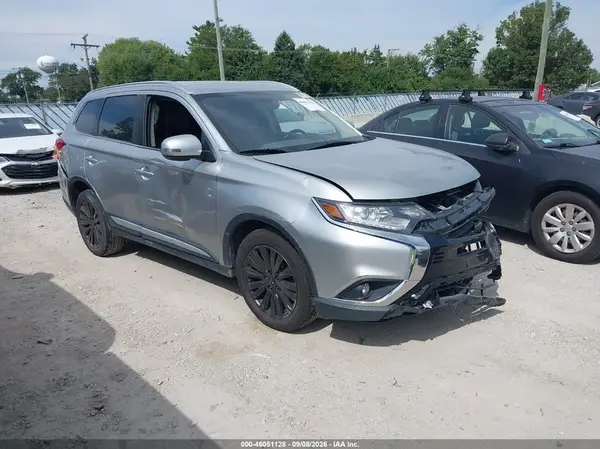 JA4AZ3A32KZ038889 2019 MITSUBISHI OUTLANDER - Image 1