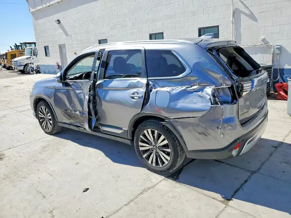 JA4AZ3A32KZ041937 2019 MITSUBISHI OUTLANDER - Image 2