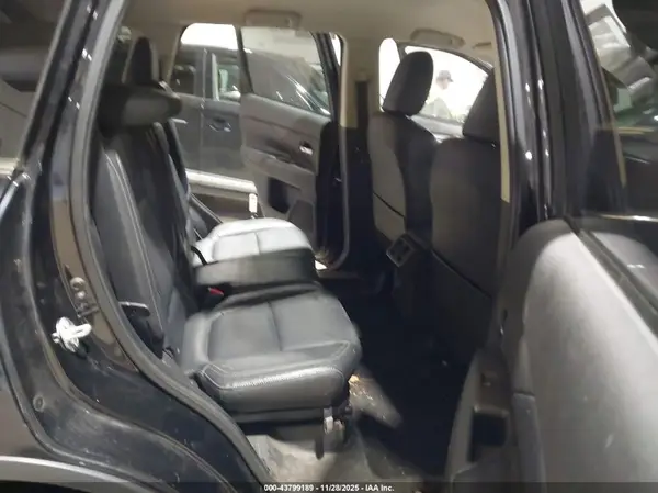 JA4AZ3A32KZ042022 2019 MITSUBISHI OUTLANDER - Image 8