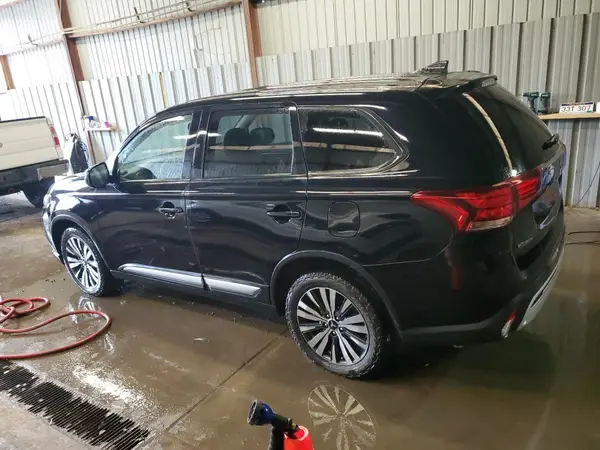 JA4AZ3A32KZ053411 2019 MITSUBISHI OUTLANDER - Image 2