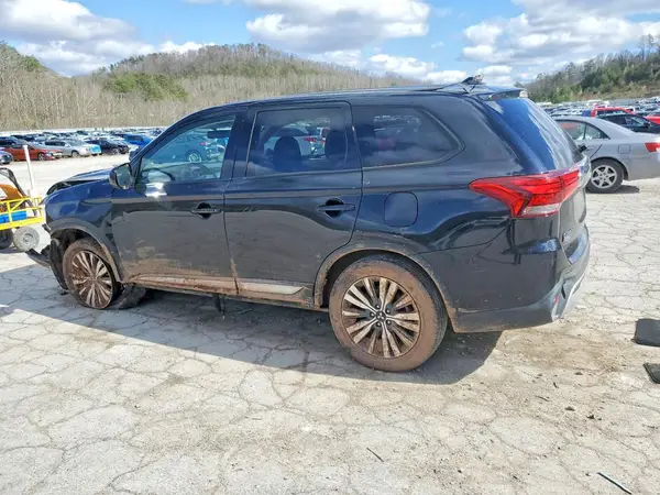 JA4AZ3A32KZ054008 2019 MITSUBISHI OUTLANDER - Image 2