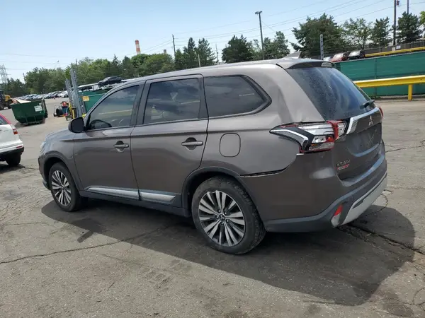 JA4AZ3A32KZ055708 2019 MITSUBISHI OUTLANDER - Image 2