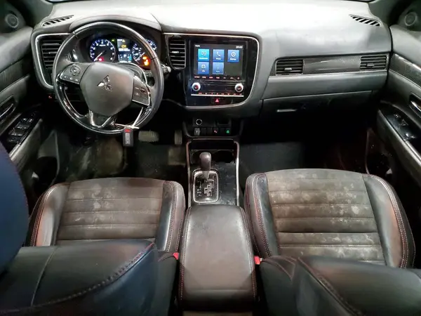 JA4AZ3A32LJ001874 2020 MITSUBISHI OUTLANDER - Image 8