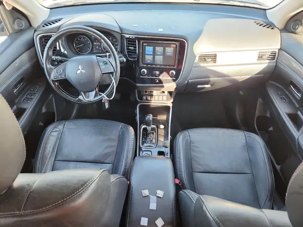 JA4AZ3A32LZ023732 2020 MITSUBISHI OUTLANDER - Image 8