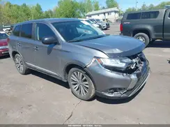 JA4AZ3A32LZ026713 2020 MITSUBISHI OUTLANDER