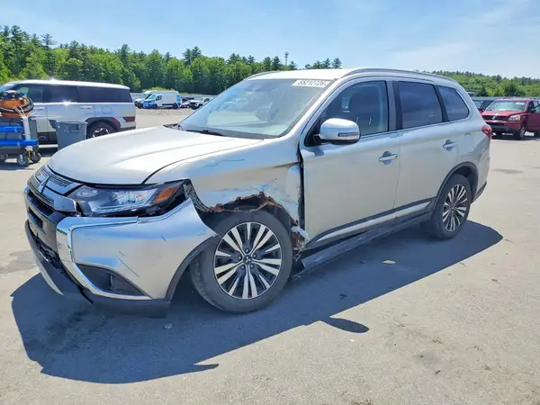 JA4AZ3A32LZ031460 2020 MITSUBISHI OUTLANDER - Image 1