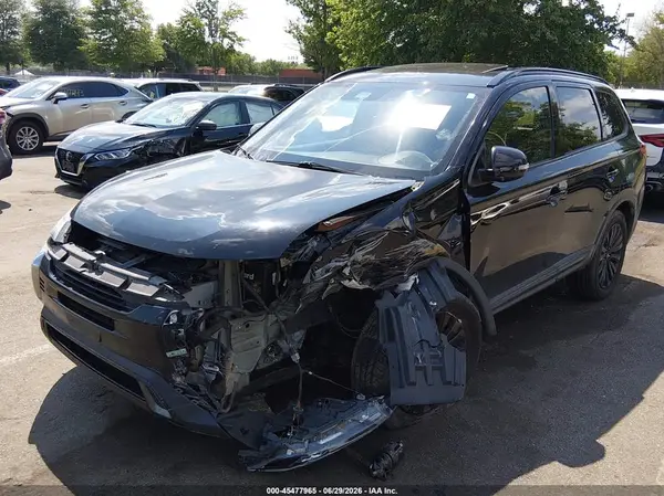 JA4AZ3A32LZ036349 2020 MITSUBISHI OUTLANDER - Image 2