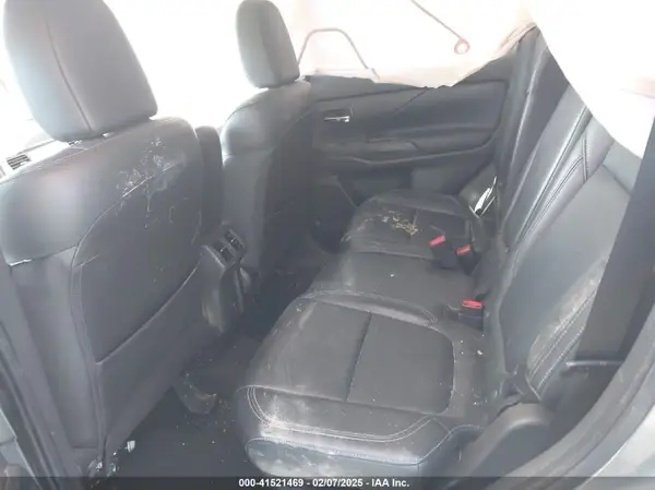 JA4AZ3A32LZ040935 2020 MITSUBISHI OUTLANDER - Image 8