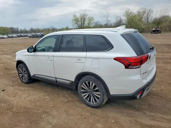 JA4AZ3A32LZ048372 2020 MITSUBISHI OUTLANDER - Image 2