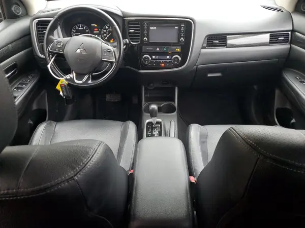 JA4AZ3A33GZ012499 2016 MITSUBISHI OUTLANDER - Image 8