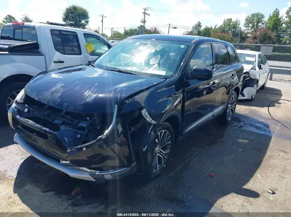 JA4AZ3A33GZ024510 2016 MITSUBISHI OUTLANDER - Image 2