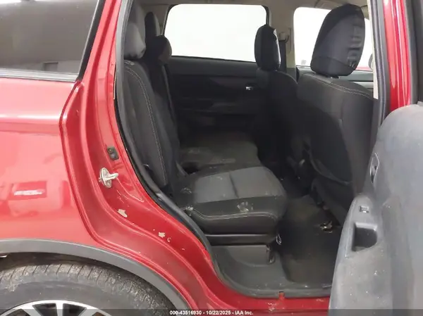 JA4AZ3A33GZ030968 2016 MITSUBISHI OUTLANDER - Image 8