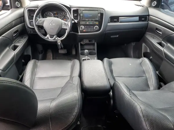 JA4AZ3A33GZ037161 2016 MITSUBISHI OUTLANDER - Image 8
