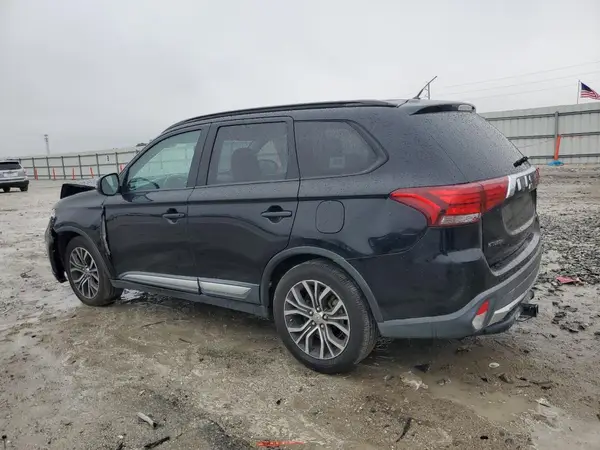 JA4AZ3A33GZ037211 2016 MITSUBISHI OUTLANDER - Image 2