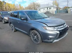 JA4AZ3A33GZ037810 2016 MITSUBISHI OUTLANDER