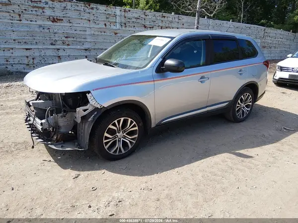 JA4AZ3A33GZ041033 2016 MITSUBISHI OUTLANDER - Image 2