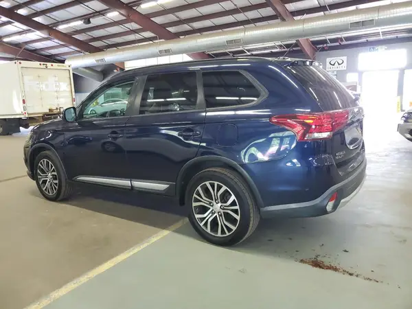 JA4AZ3A33GZ042179 2016 MITSUBISHI OUTLANDER - Image 2