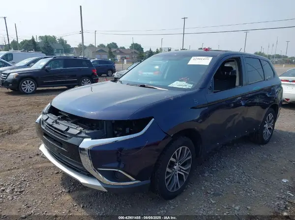JA4AZ3A33GZ048693 2016 MITSUBISHI OUTLANDER - Image 2