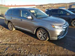JA4AZ3A33GZ048967 2016 MITSUBISHI OUTLANDER
