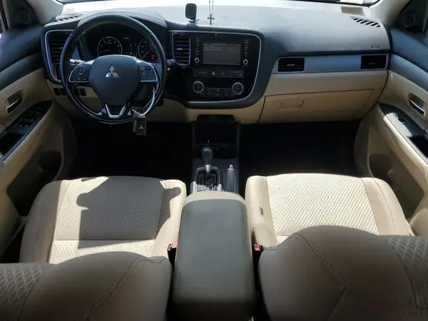 JA4AZ3A33GZ054493 2016 MITSUBISHI OUTLANDER - Image 8