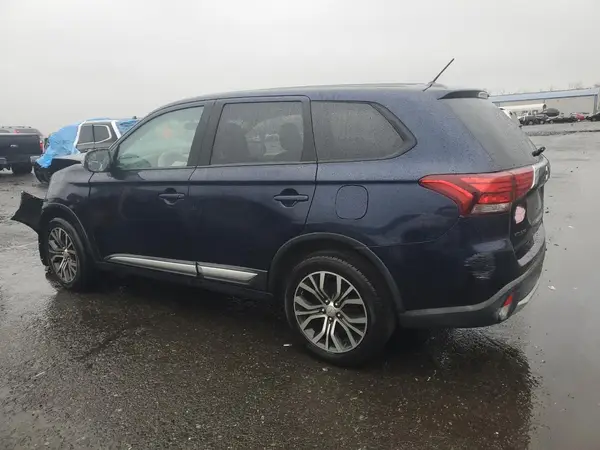 JA4AZ3A33GZ058169 2016 MITSUBISHI OUTLANDER - Image 2