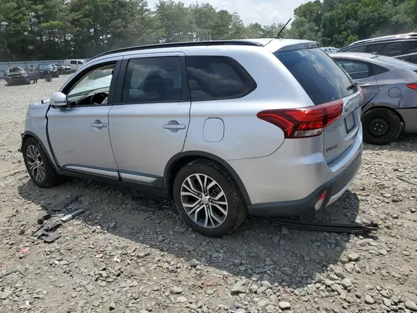 JA4AZ3A33GZ064313 2016 MITSUBISHI OUTLANDER - Image 2