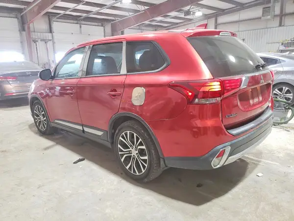 JA4AZ3A33HZ011984 2017 MITSUBISHI OUTLANDER - Image 2