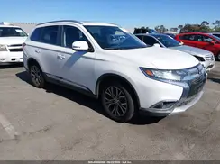 JA4AZ3A33HZ030230 2017 MITSUBISHI OUTLANDER