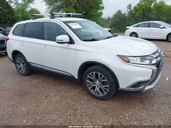 JA4AZ3A33HZ045357 2017 MITSUBISHI OUTLANDER - Image 1