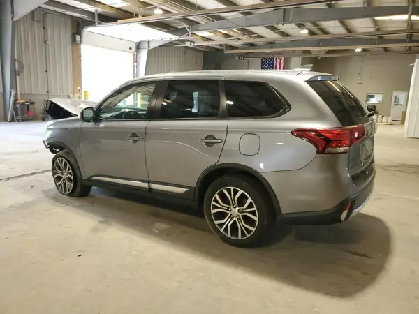 JA4AZ3A33HZ061459 2017 MITSUBISHI OUTLANDER - Image 2