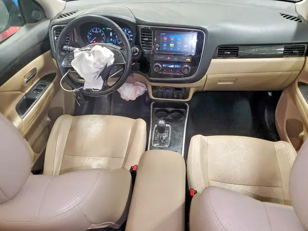 JA4AZ3A33JJ001184 2018 MITSUBISHI OUTLANDER - Image 8