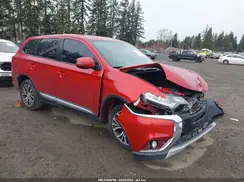 JA4AZ3A33JZ004989 2018 MITSUBISHI OUTLANDER