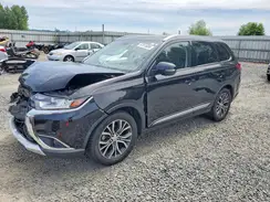JA4AZ3A33JZ014745 2018 MITSUBISHI OUTLANDER