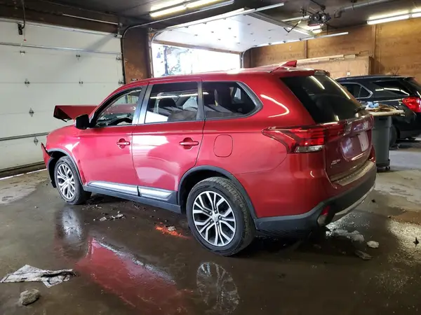 JA4AZ3A33JZ015880 2018 MITSUBISHI OUTLANDER - Image 2