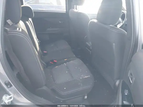 JA4AZ3A33JZ030167 2018 MITSUBISHI OUTLANDER - Image 8