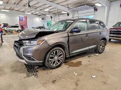 JA4AZ3A33JZ054095 2018 MITSUBISHI OUTLANDER