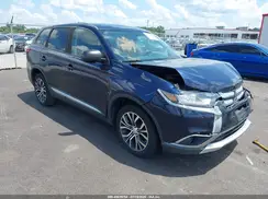 JA4AZ3A33JZ058633 2018 MITSUBISHI OUTLANDER