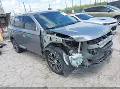 JA4AZ3A33JZ059023 2018 MITSUBISHI OUTLANDER