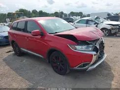 JA4AZ3A33JZ067865 2018 MITSUBISHI OUTLANDER