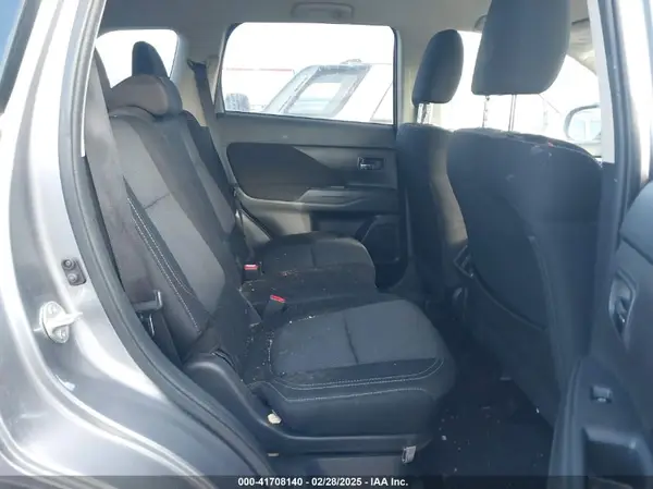 JA4AZ3A33KZ003536 2019 MITSUBISHI OUTLANDER - Image 8