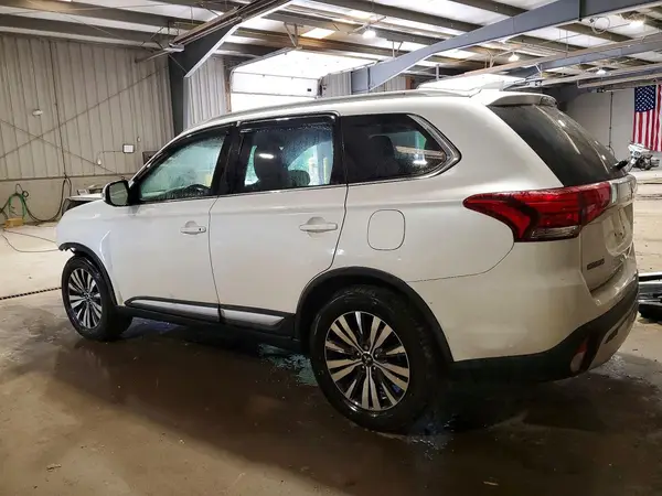 JA4AZ3A33KZ004038 2019 MITSUBISHI OUTLANDER - Image 2