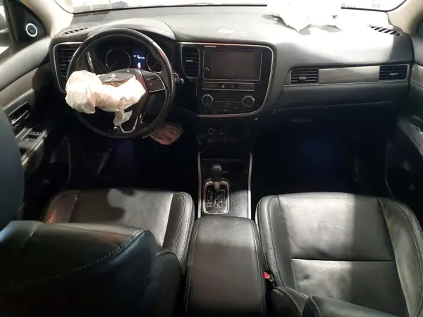 JA4AZ3A33KZ004038 2019 MITSUBISHI OUTLANDER - Image 8